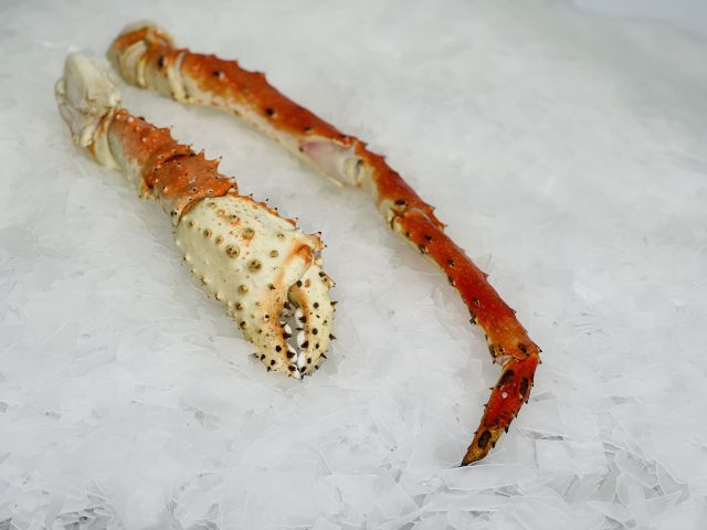 buy jumbo red king crab legs online