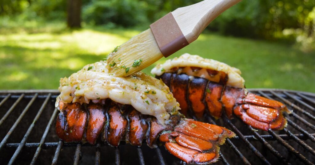 garlic butter maine lobster tail recipe